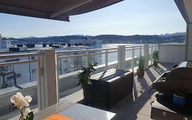 Top Apartment
